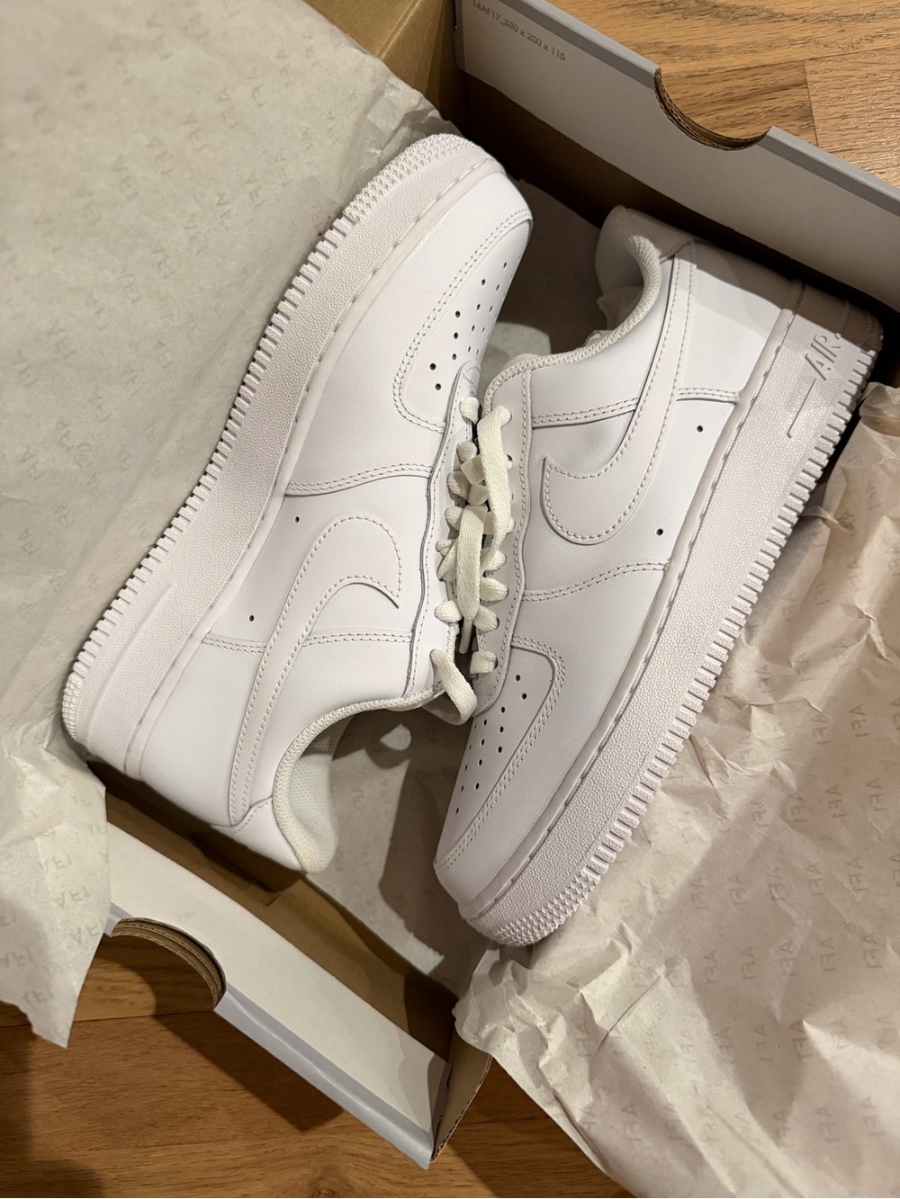 Nike White Air Force One Women's Low-Top Sneakers - New